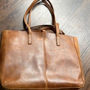 Leather tote bag